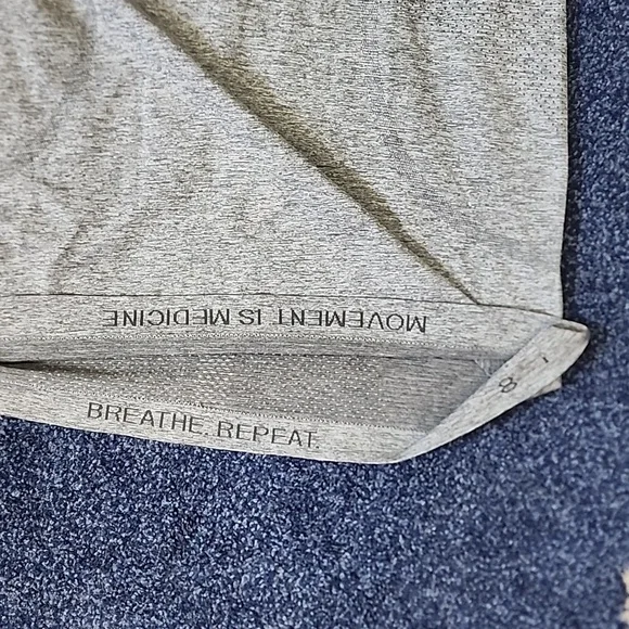 Lululemon Swiftly Tech Short Sleeve Crew - Picture 4 of 6